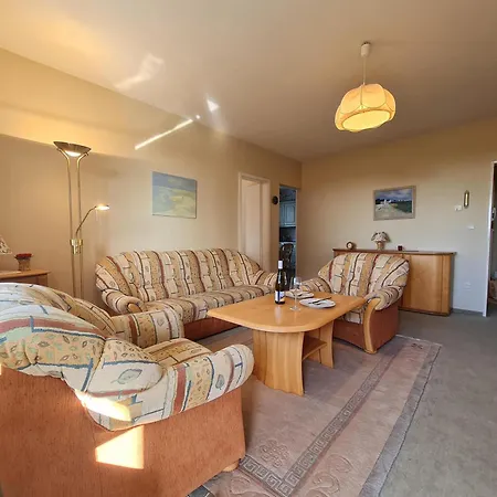 Apartment Neptun Spo Bohl